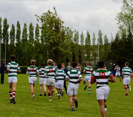 hth体育-切尔西主场风暴三球横扫球队自信回暖，球赛切尔西